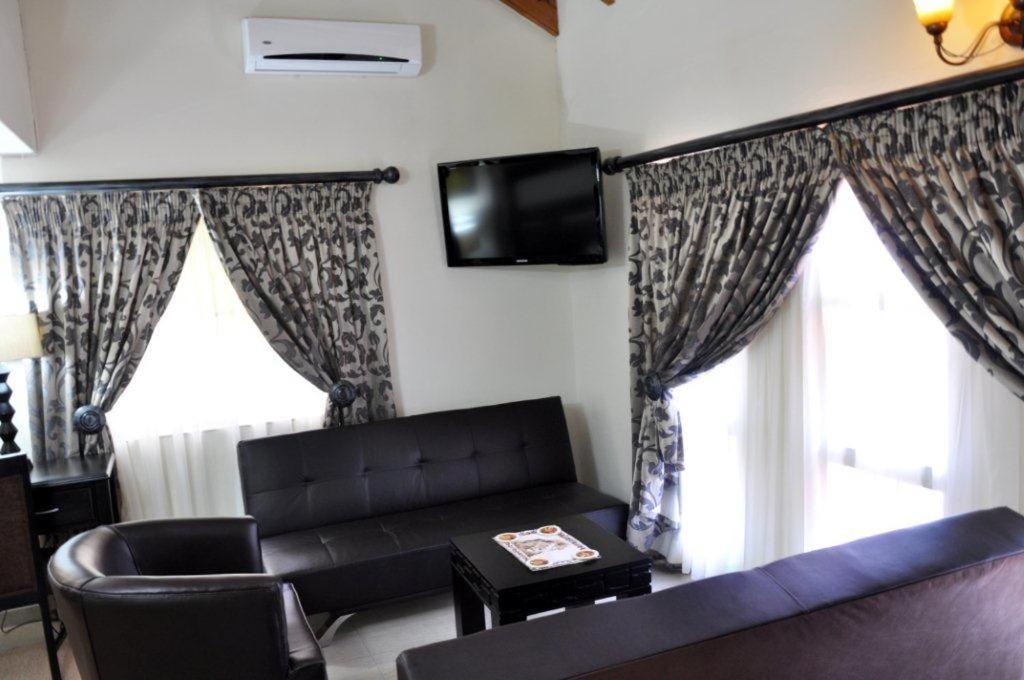 Montana Boutique Guesthouse Претория Стая снимка
